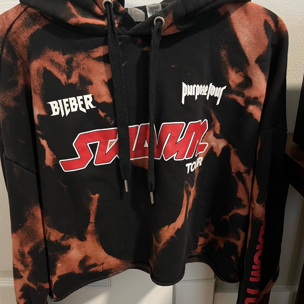 Bleached Bieber Stadium Tour Cropped Hoodie!!